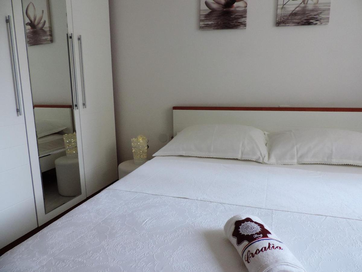 Rooms & Studio Old Town Pag Pag Town Dış mekan fotoğraf